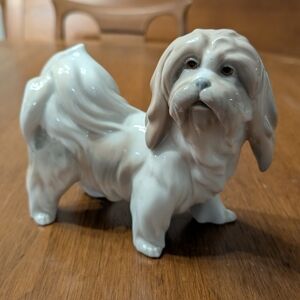 Llardo Porcelain Dog Figurine